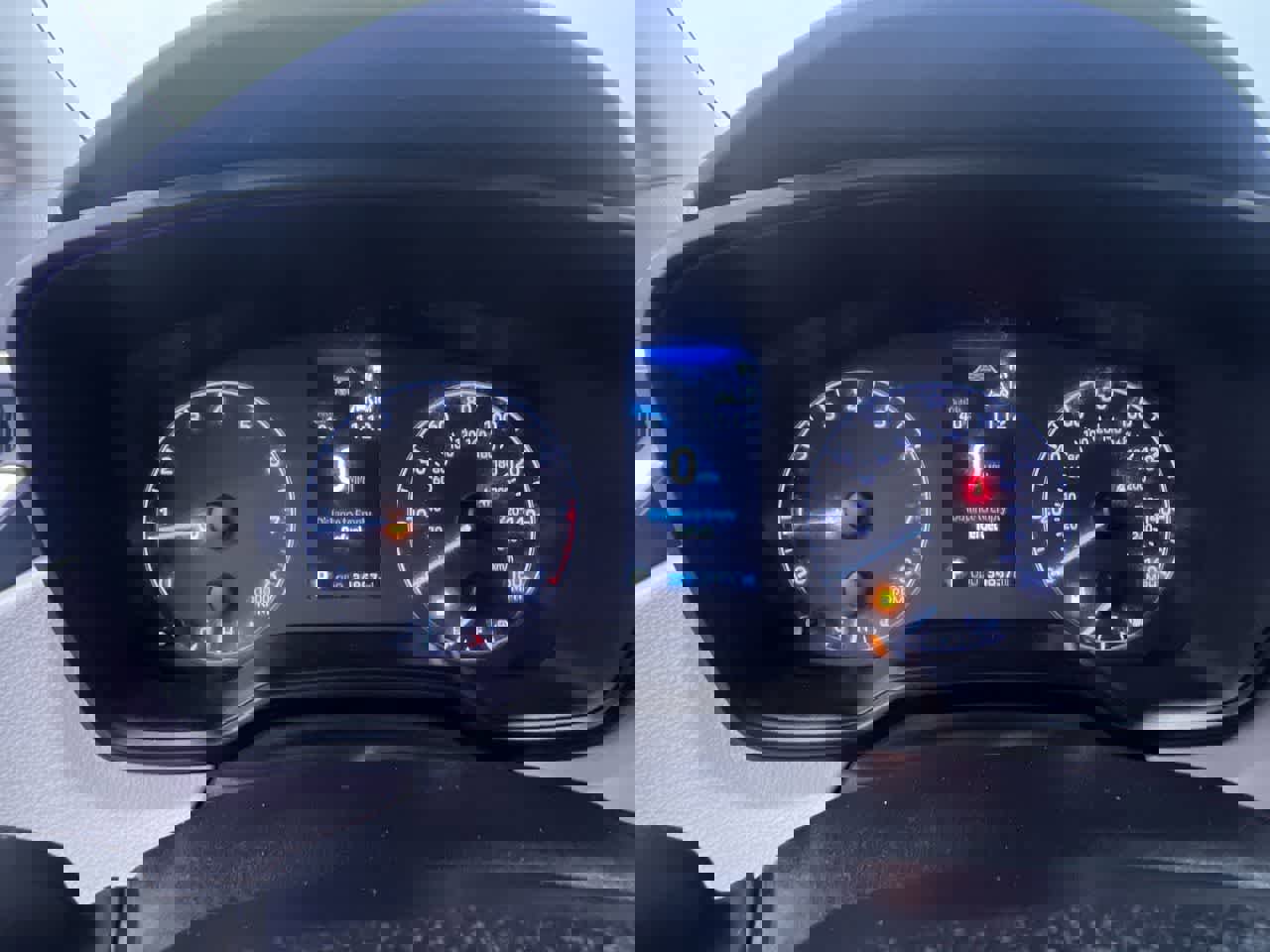 Used 2024 Toyota Corolla LE w/ LE Convenience Package image 22