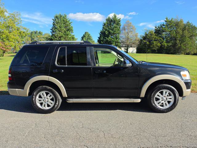 Used 2009 Ford Explorer Eddie Bauer AWD/4WD image 5
