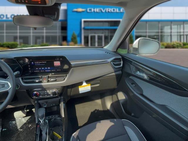 New 2026 Chevrolet TrailBlazer LT w/ LT Cold Weather Package AWD/4WD image 27