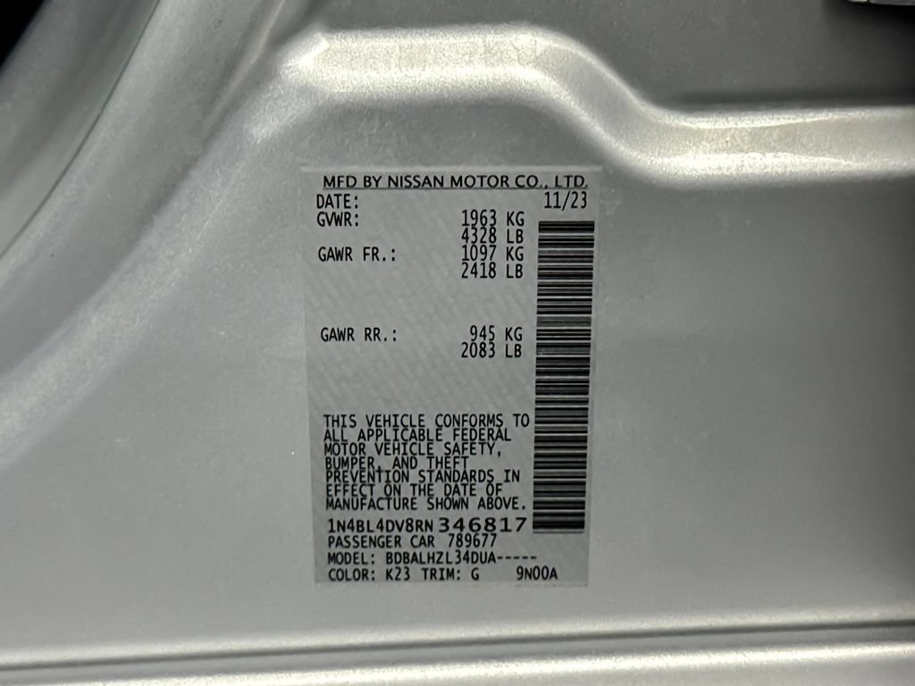 Used 2024 Nissan Altima 2.5 SV FWD image 26