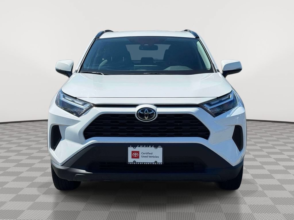 Used 2025 Toyota RAV4 XLE AWD/4WD video 2