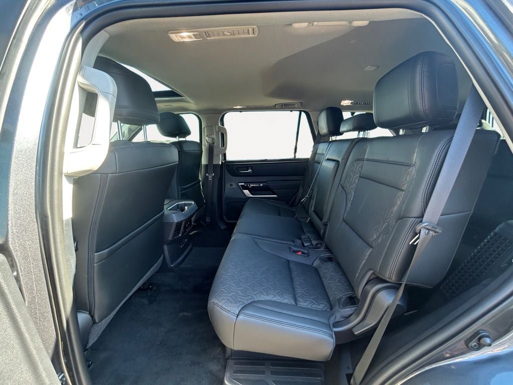 Used 2024 Toyota Sequoia Limited w/ TRD Off-Road Package AWD/4WD image 11