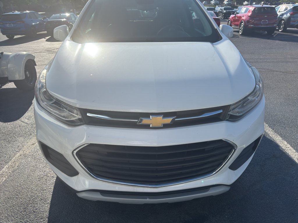 Used 2020 Chevrolet Trax LT w/ LT Convenience Package FWD image 7
