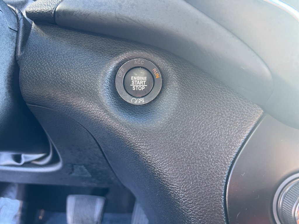 Certified 2019 Jeep Cherokee Overland image 27