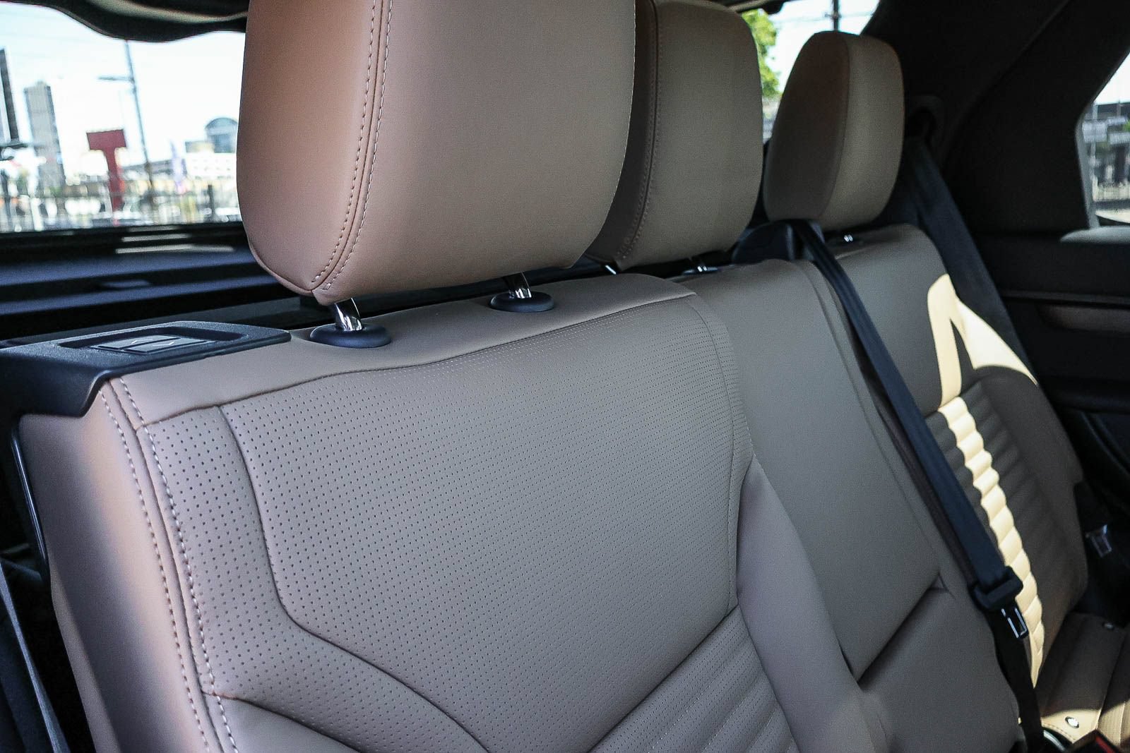 New 2026 Land Rover Discovery Dynamic SE AWD/4WD image 21