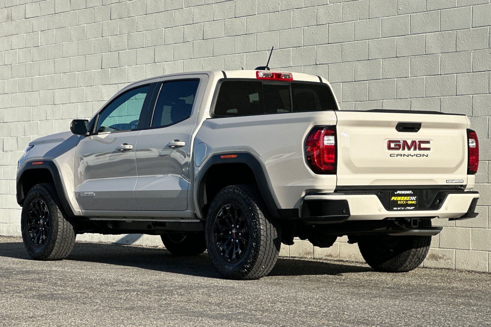 Used 2026 GMC Canyon Elevation w/ Convenience Package RWD image 6