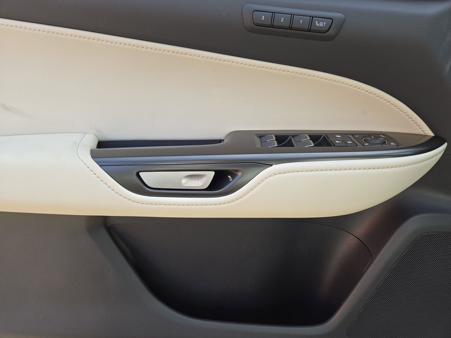 New 2026 Lexus NX 450h+ AWD w/ Luxury Package image 15