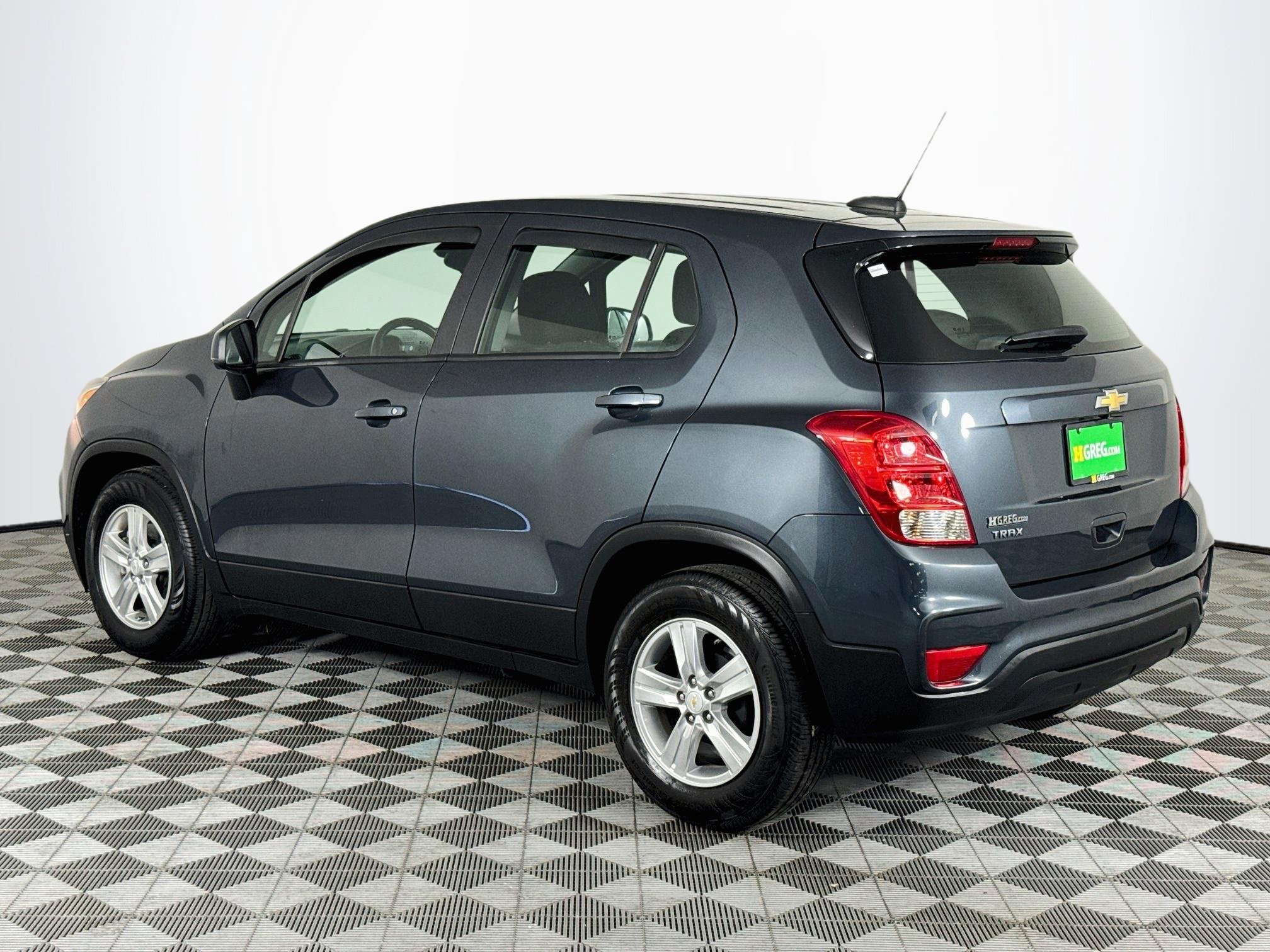 Used 2021 Chevrolet Trax LS FWD image 6
