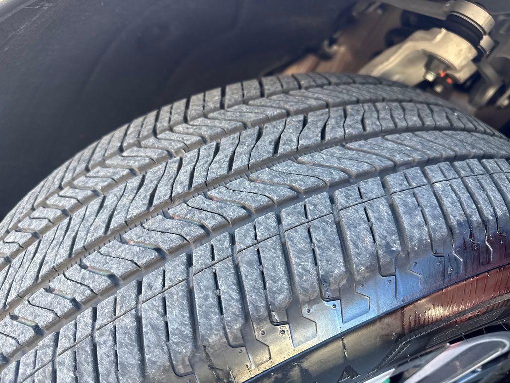 Used 2024 Chevrolet Blazer EV LT image 28