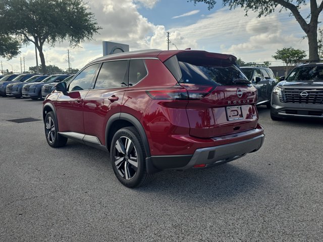 Certified 2024 Nissan Rogue SL FWD image 4