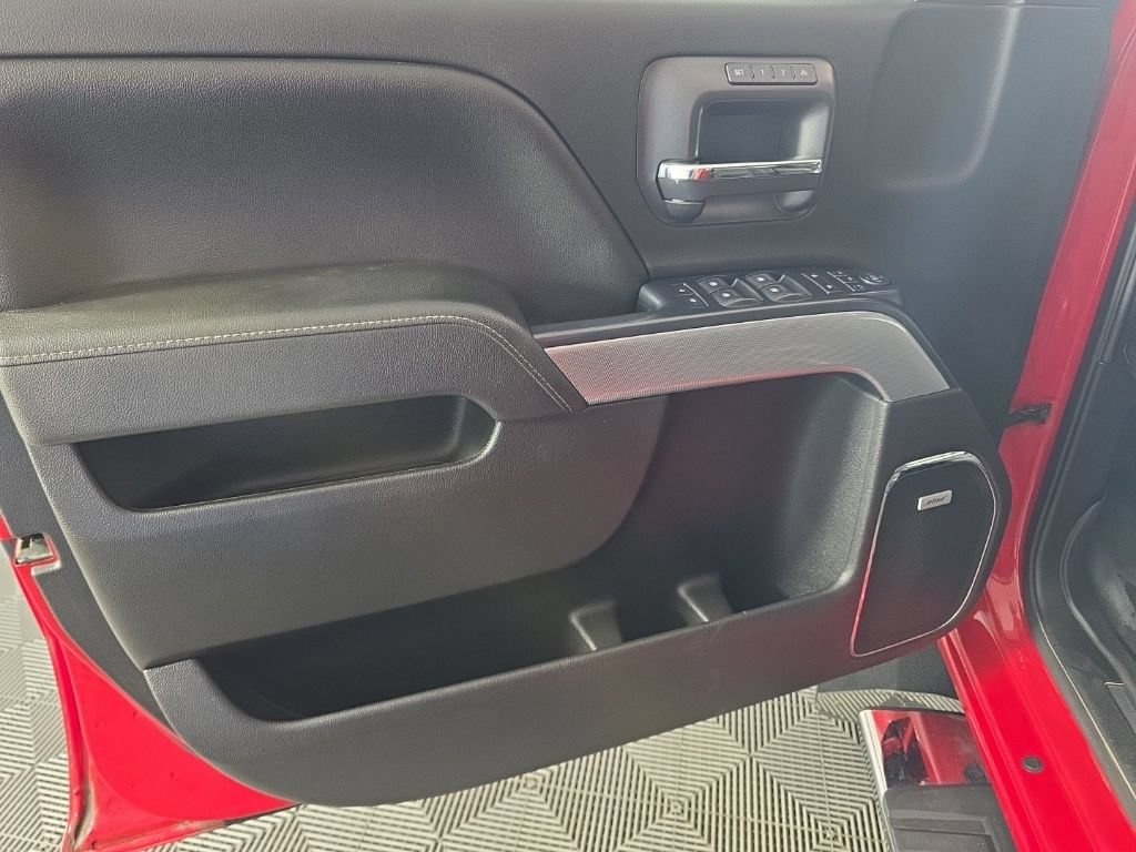 Used 2019 Chevrolet Silverado 2500 LTZ w/ LTZ Plus Package AWD/4WD image 12