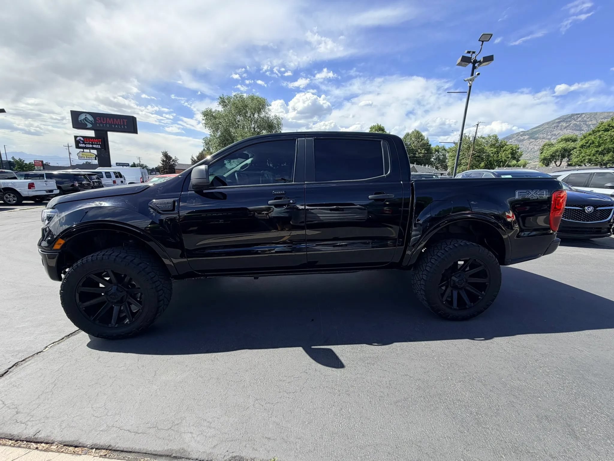 Used 2023 Ford Ranger XLT w/ Equipment Group 302A High AWD/4WD image 7
