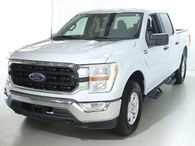Used 2022 Ford F150 XLT image 3