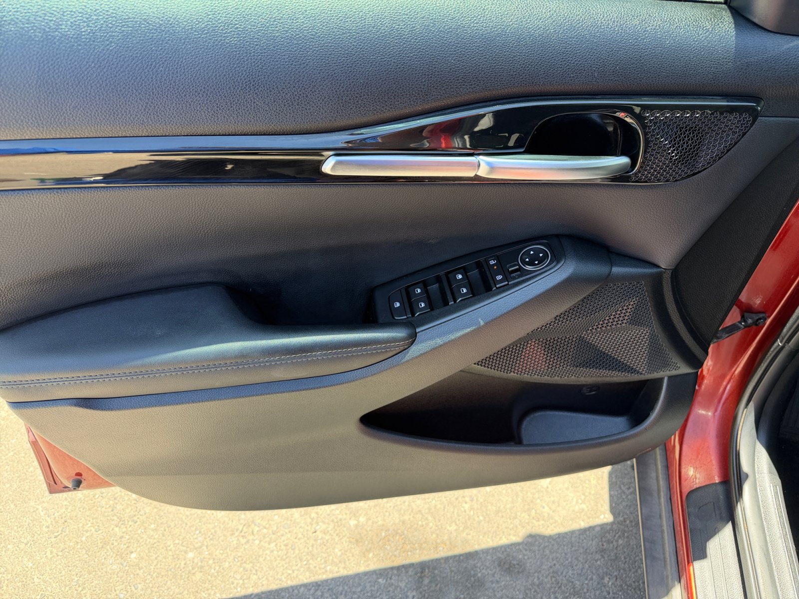 Used 2024 Kia Seltos S FWD image 13