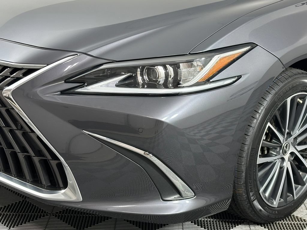 Used 2023 Lexus ES 350 w/ Accessory Package (Z1) FWD image 14