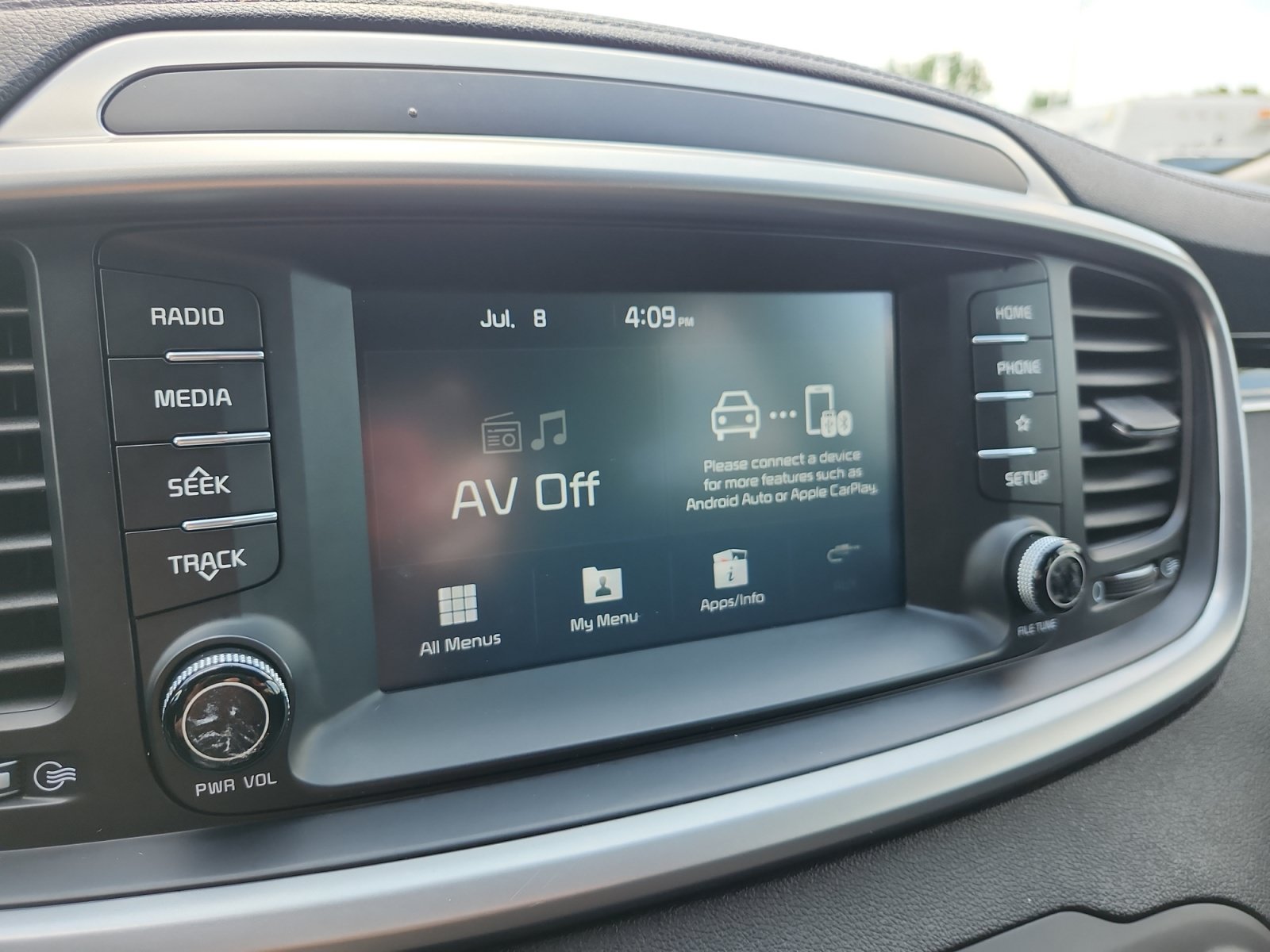 Used 2019 Kia Sorento AWD V6 image 17