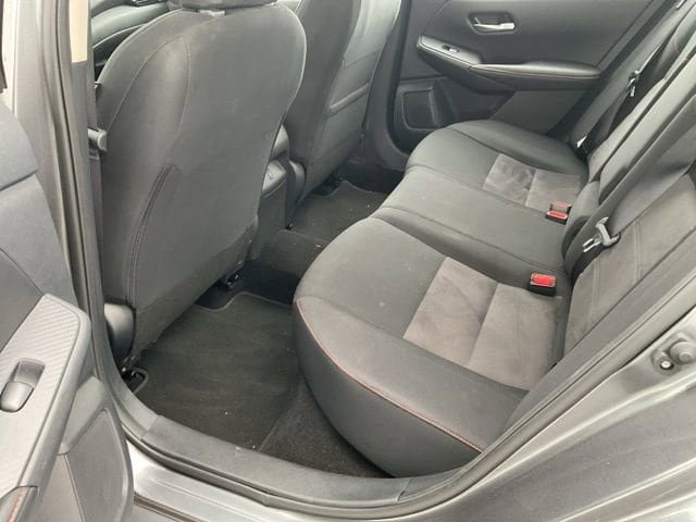 Used 2025 Nissan Sentra SR image 16