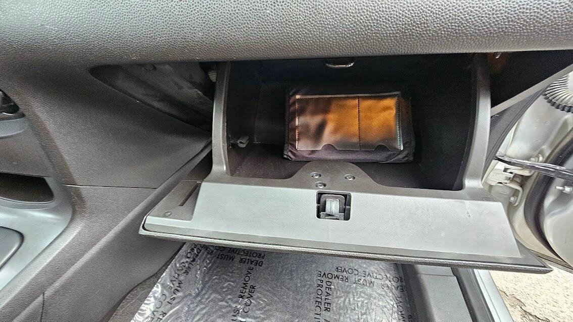 Used 2015 Ford Fiesta S image 31