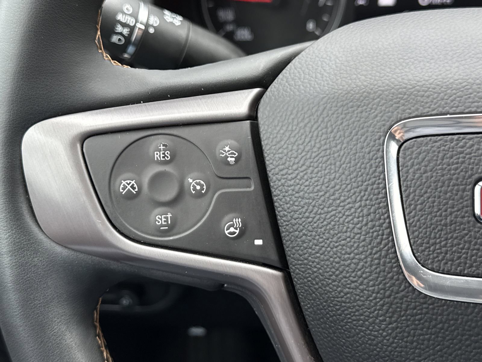 Used 2024 GMC Terrain AT4 w/ Infotainment Package II AWD/4WD image 23