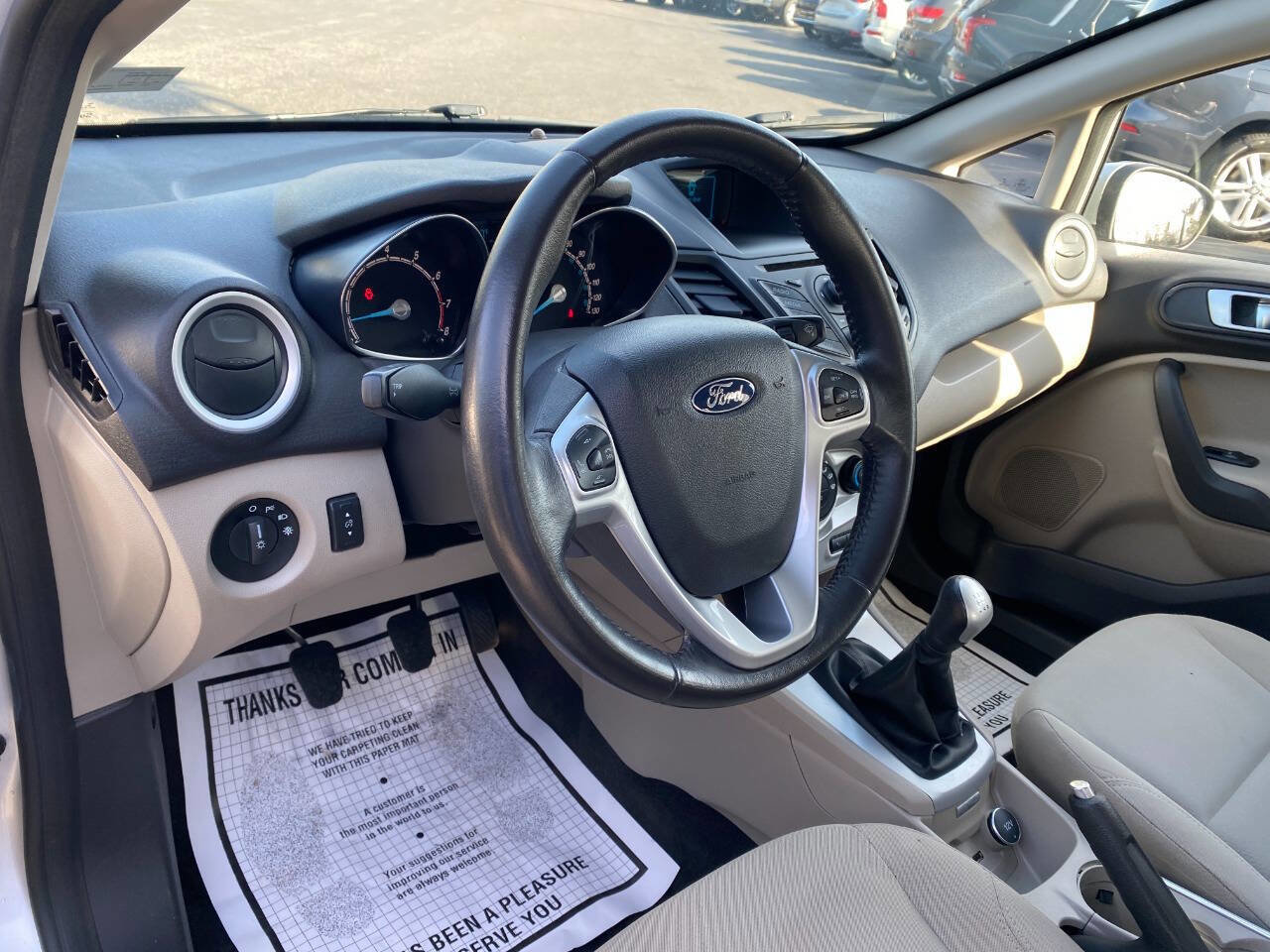 Used 2015 Ford Fiesta SE w/ Exterior Protection Package image 10