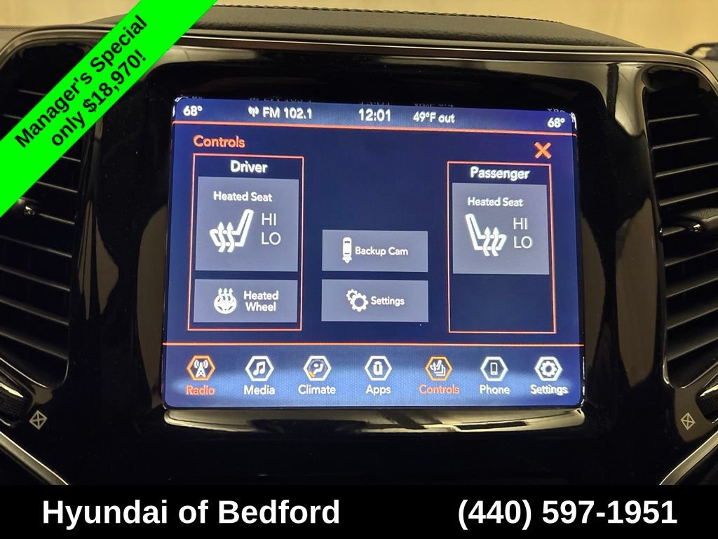 Used 2019 Jeep Cherokee Limited FWD image 21