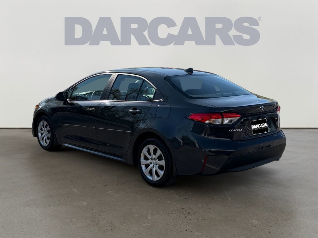 Used 2025 Toyota Corolla LE image 5