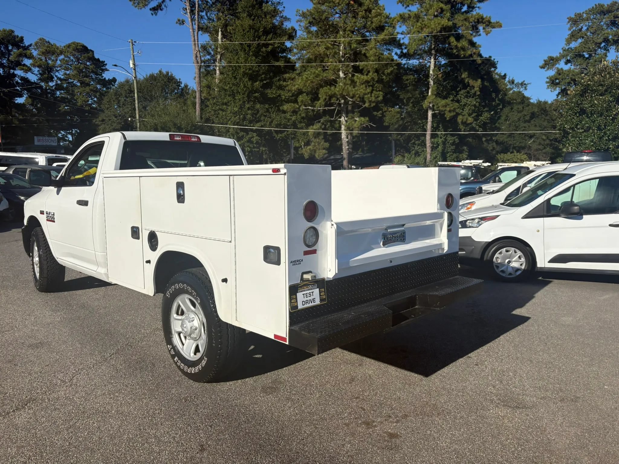 Used 2018 RAM 2500 Tradesman RWD image 9