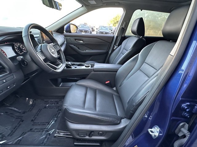 Used 2023 Nissan Rogue SV w/ SV Premium Package image 20