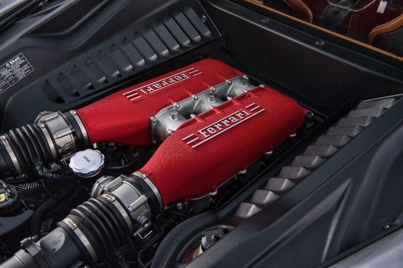 Used 2013 Ferrari 458 Italia Coupe RWD image 38