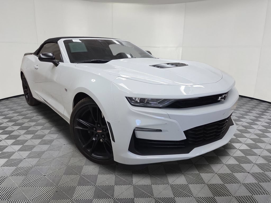 Used 2024 Chevrolet Camaro SS RWD image 3