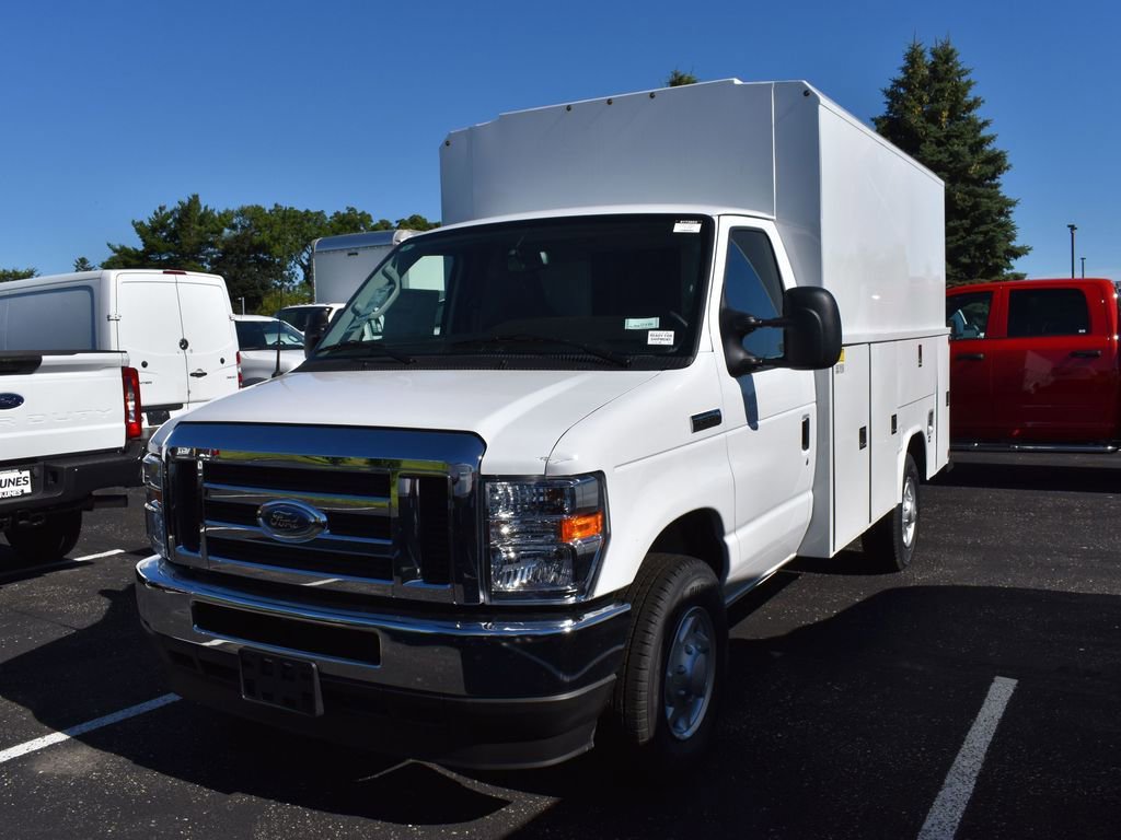 New 2025 Ford E-350 and Econoline 350 Super Duty w/ Power Equipment Group image 7