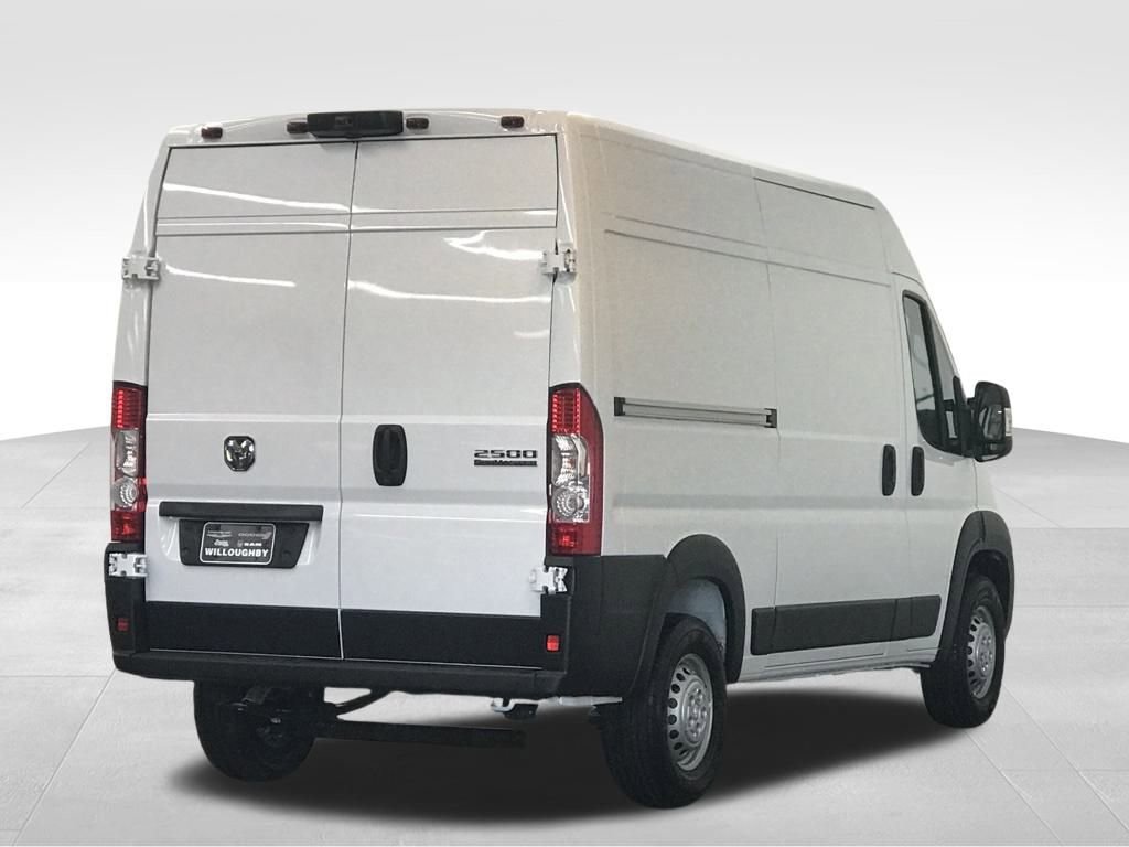 New 2024 RAM ProMaster 2500 w/ Convenience Group image 8