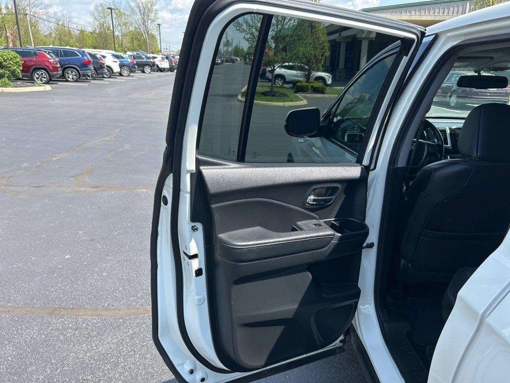 Used 2019 Honda Ridgeline RTL-T image 36