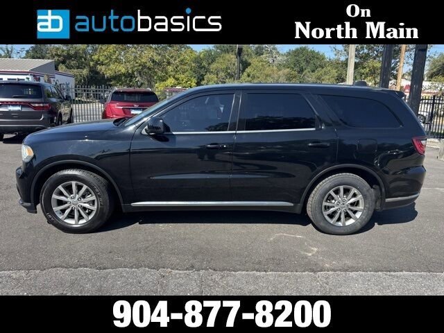 Used 2017 Dodge Durango SXT w/ 3rd Row Seating Group image 2