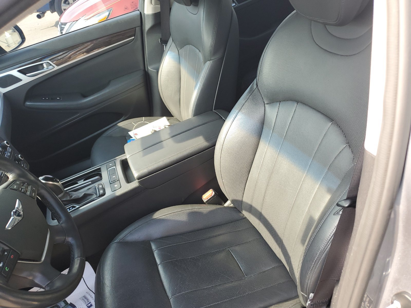 Used 2017 Genesis G80 3.8 AWD/4WD image 17