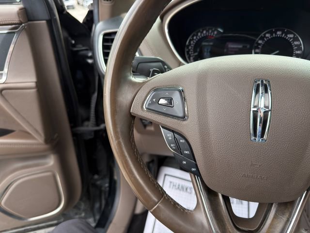 Used 2017 Lincoln MKX Reserve image 35