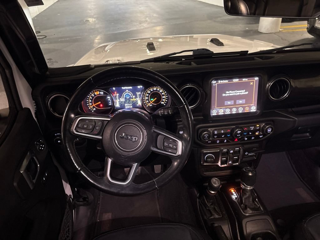 Used 2020 Jeep Wrangler Unlimited Sahara AWD/4WD image 11