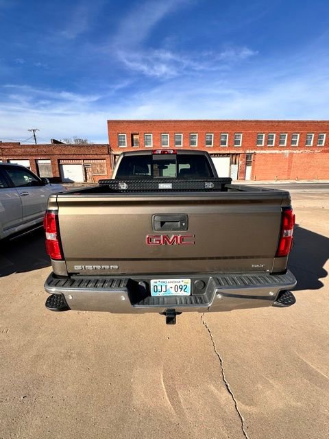 Used 2015 GMC Sierra 1500 SLT w/ SLT Crew Cab Value Package AWD/4WD image 9