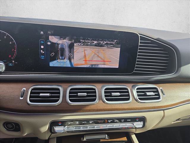 Used 2025 Mercedes-Benz GLE 350 4MATIC image 18