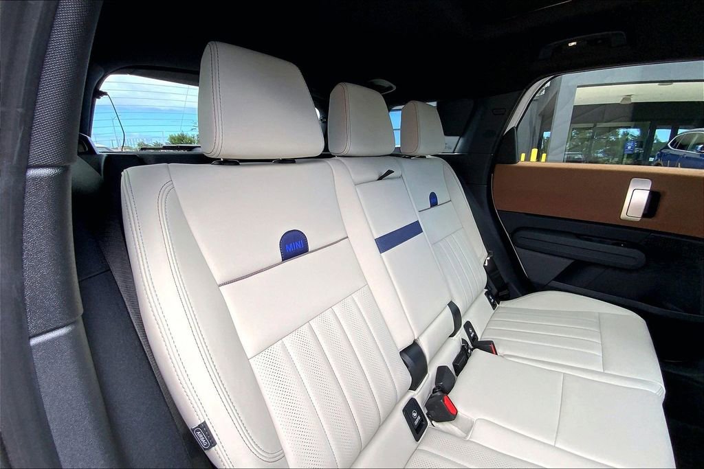 Certified 2025 MINI Cooper Countryman S image 29