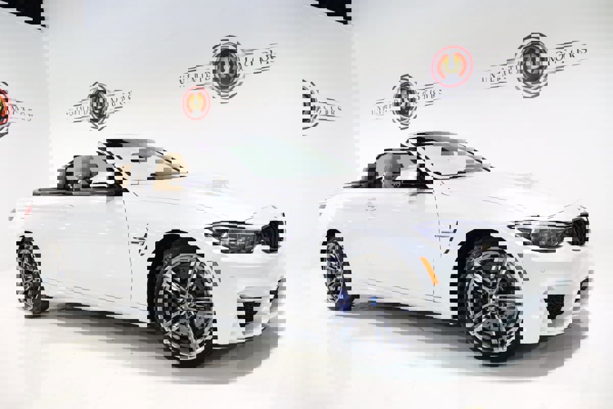 Used 2018 BMW M4 Convertible image 7