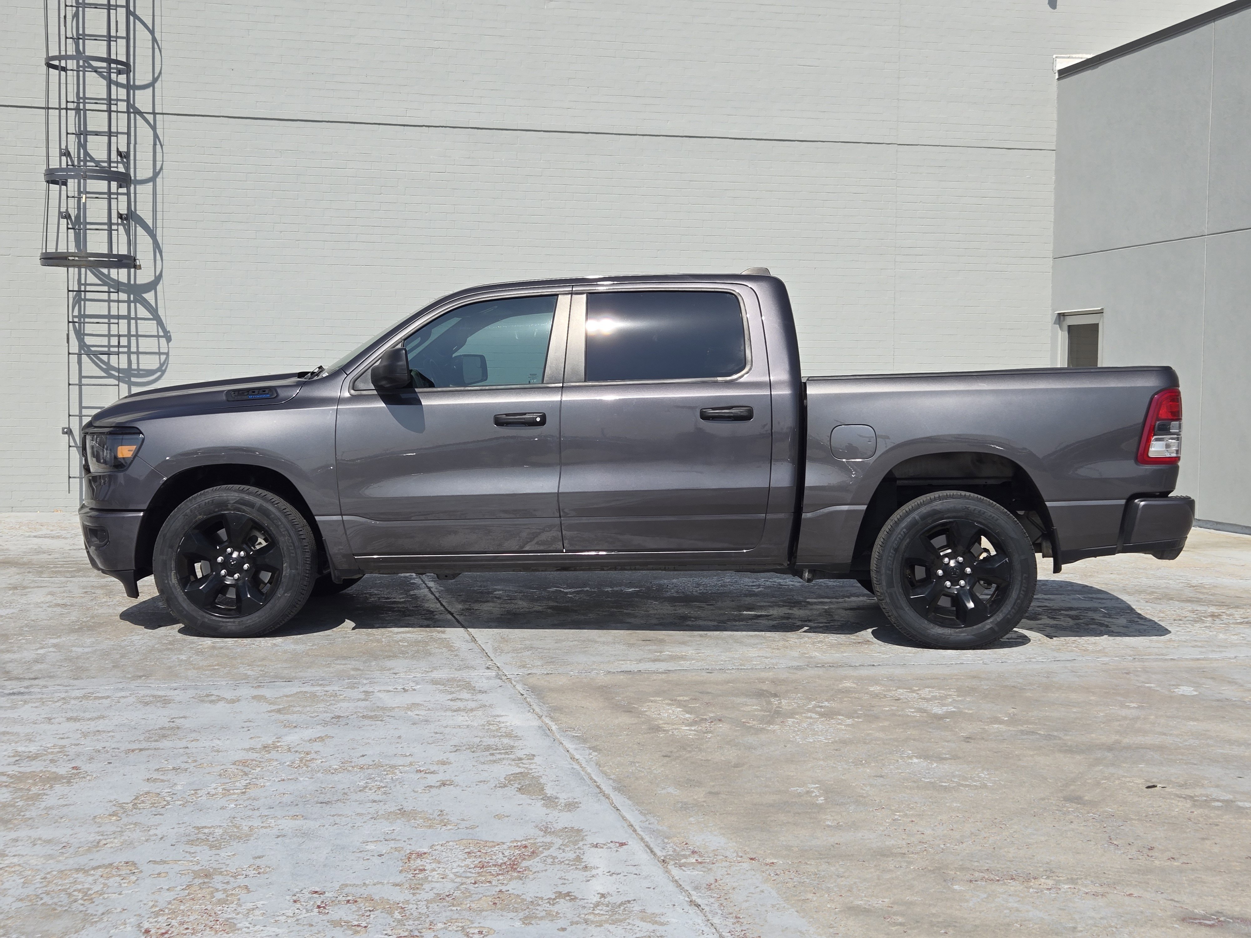 Used 2023 RAM 1500 Tradesman w/ Night Edition image 5