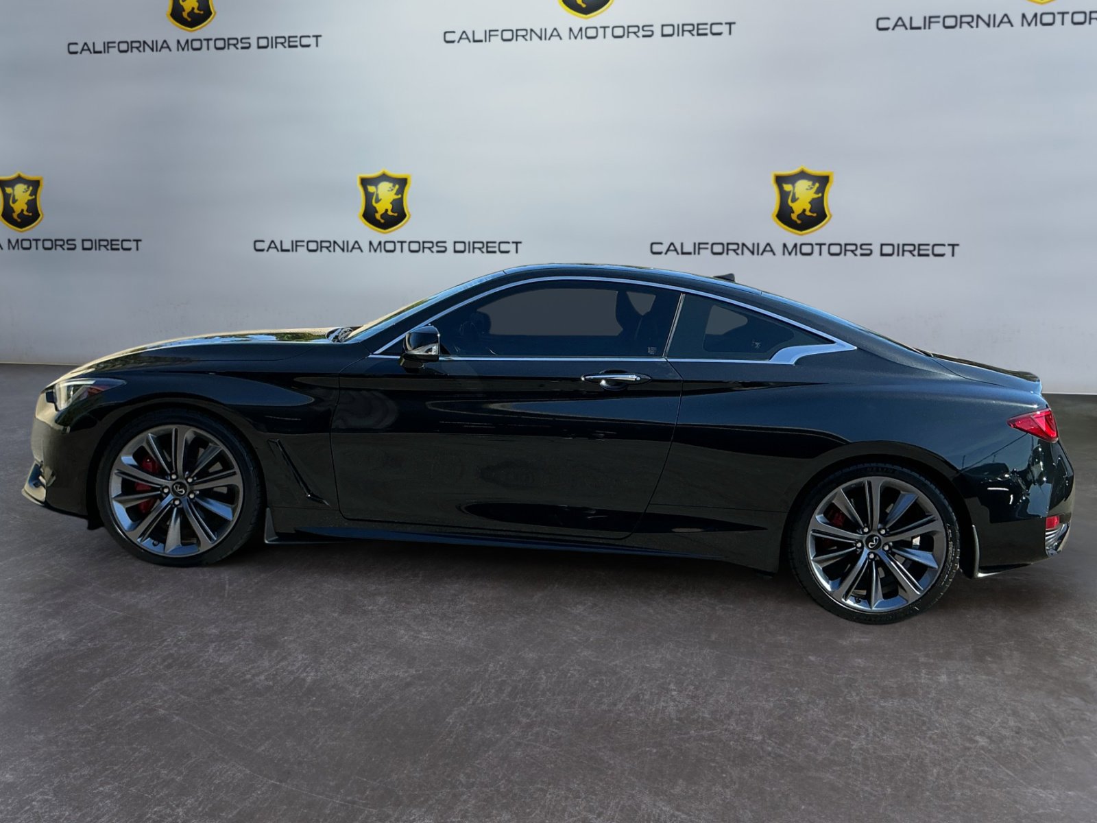 Used 2022 INFINITI Q60 Red Sport 400 w/ Cargo Package RWD image 8