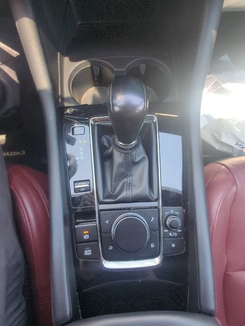 Used 2022 MAZDA MAZDA3 s FWD image 13