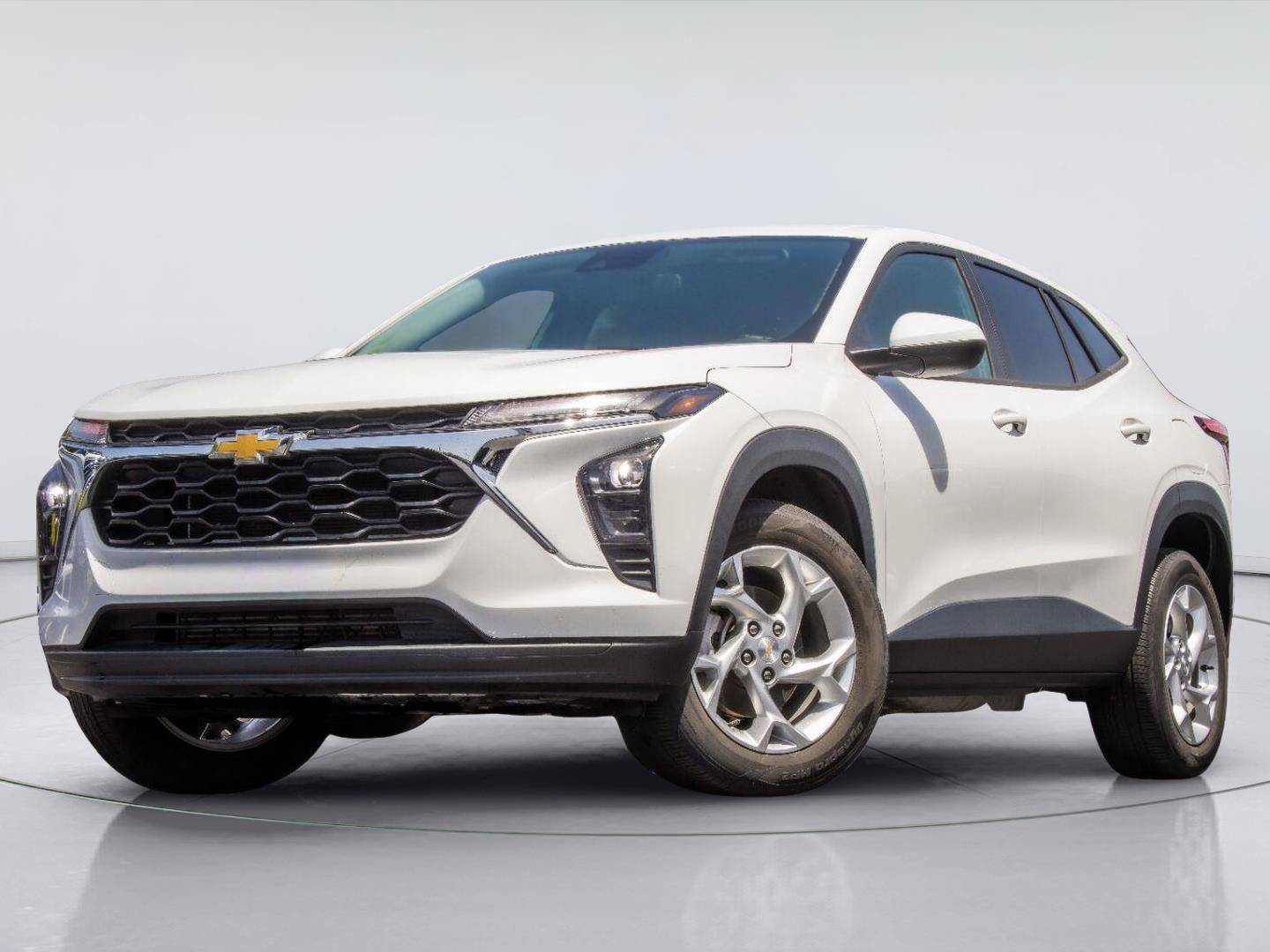 Used 2024 Chevrolet Trax LS w/ LS Convenience Package