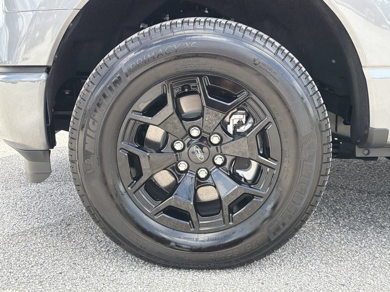 Used 2025 Ford F150 Lightning XLT AWD/4WD image 33
