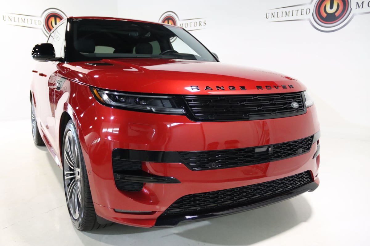 Used 2025 Land Rover Range Rover Sport Dynamic SE AWD/4WD image 24