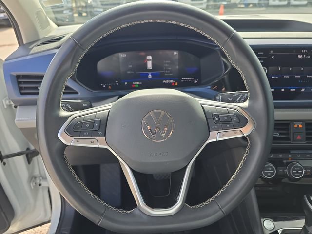 Used 2024 Volkswagen Taos SE image 30