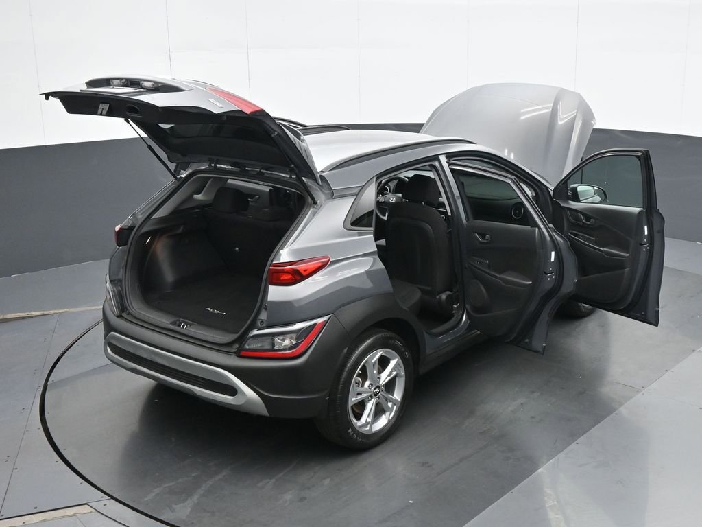 Used 2023 Hyundai Kona SEL AWD/4WD image 39