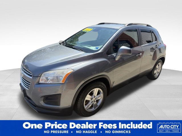 Used 2015 Chevrolet Trax LT w/ LT Sun and Sound Package FWD image 22